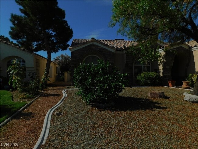 916 Rifle Dr in Henderson, NV - Building Photo - Building Photo