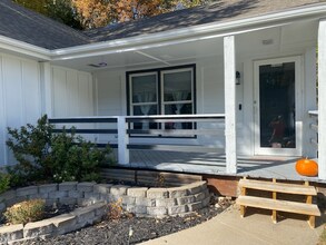 5209 Countryside Ln in Blue Springs, MO - Building Photo - Building Photo