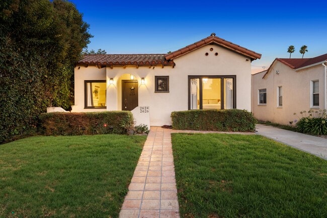 property at 2624 S Palm Grove Ave