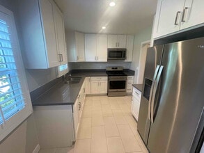 5406 Packard St in Los Angeles, CA - Building Photo - Building Photo