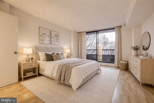 1700 17th St NW in Washington, DC - Building Photo - Building Photo