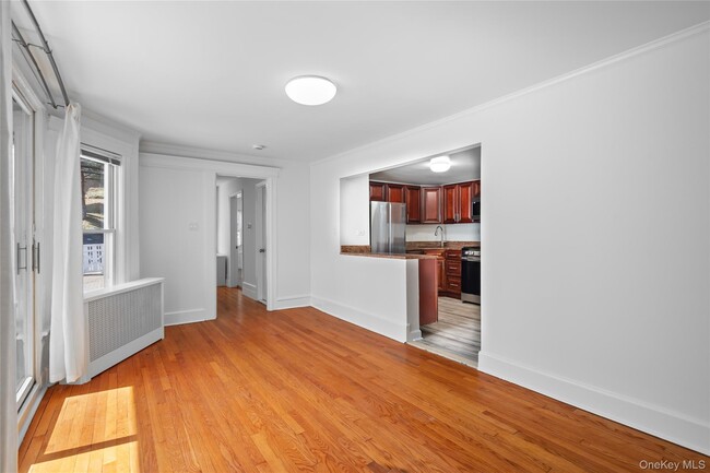 50 Rogers St in Tuckahoe, NY - Building Photo - Building Photo