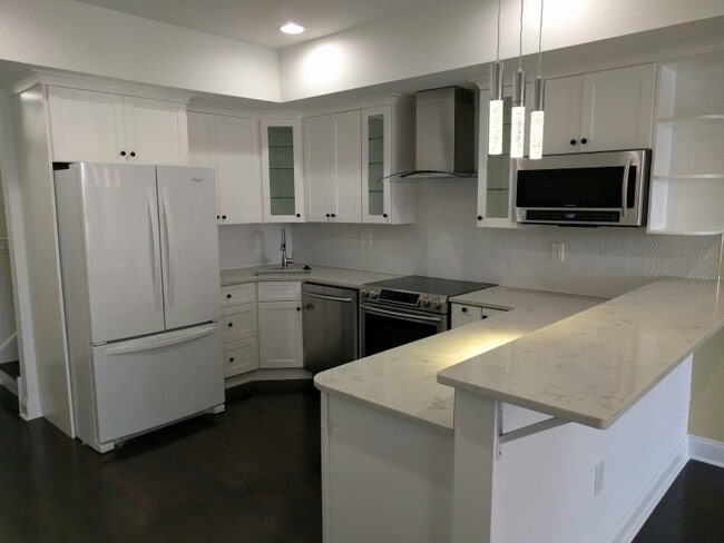 property at 1213 Noble St