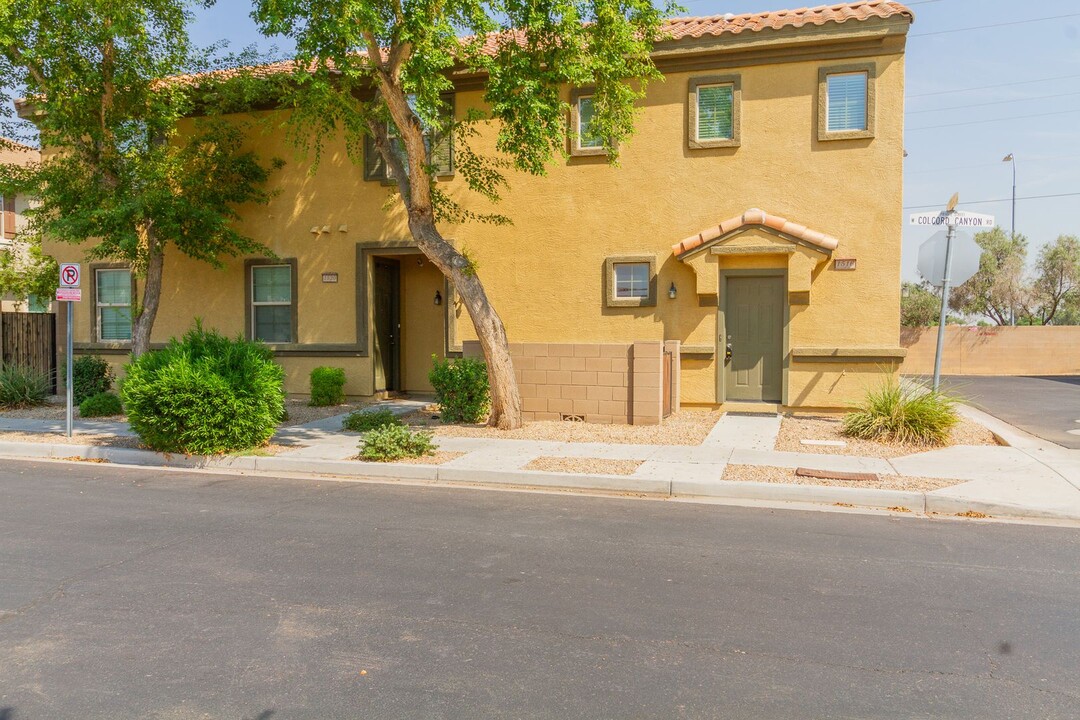 1516 N 80th Dr in Phoenix, AZ - Building Photo