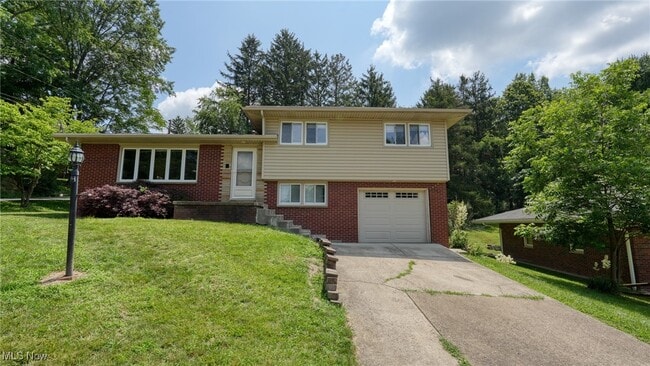 1920 Clairmont Dr