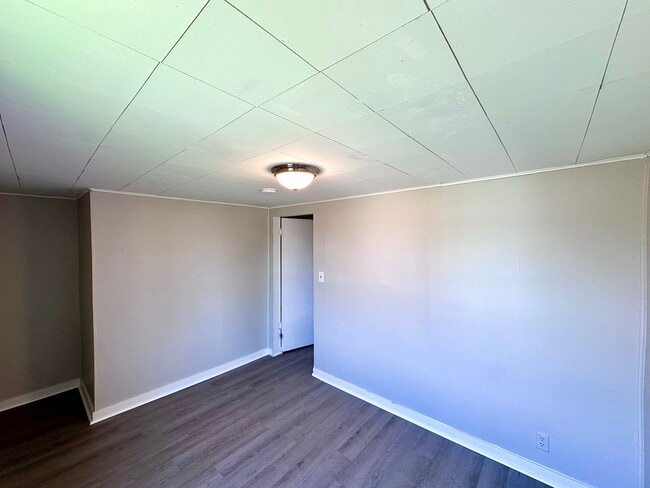 831 Morton St in New Castle, PA - Foto de edificio - Building Photo