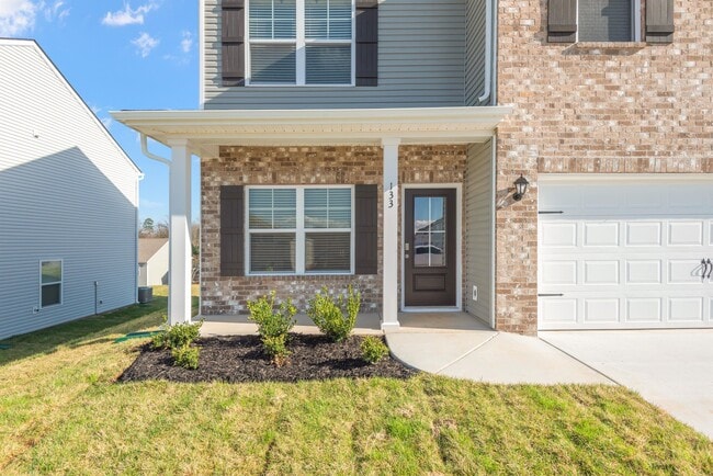 133 Kaley Ln in Lenoir City, TN - Building Photo - Building Photo