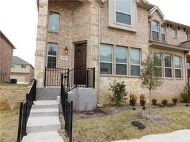 2555 Adam Ln in The Colony, TX - Building Photo