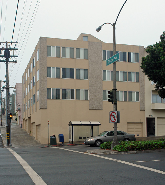 6401 Geary Blvd in San Francisco, CA - Building Photo