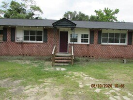 219 Highland Ave in Sumter, SC - Building Photo