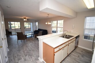 4990 Windsor Green Way in Myrtle Beach, SC - Building Photo - Building Photo