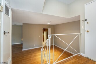 361 Claremont Ave in Montclair, NJ - Building Photo - Building Photo