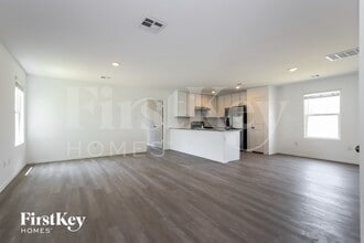 13726 Haystack Rdg in San Antonio, TX - Building Photo - Building Photo