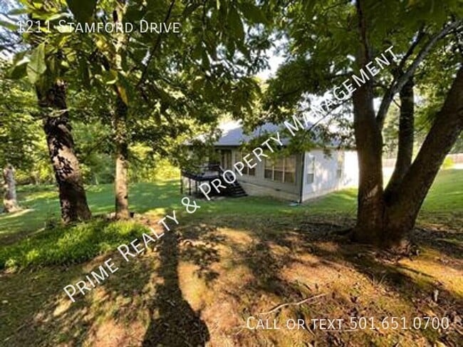 1211 Stamford Dr in Benton, AR - Building Photo - Building Photo