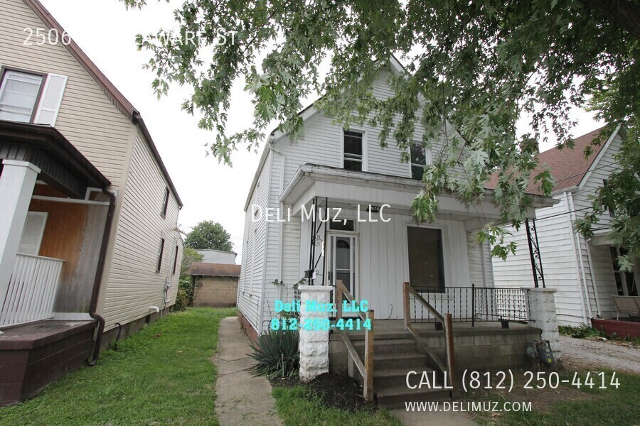 2506 W Delaware St in Evansville, IN - Building Photo