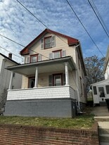 421 S Kentucky Ave in Martinsburg, WV - Building Photo