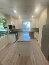 75 Peter Parley Rd, Unit 2 in Boston, MA - Building Photo - Building Photo