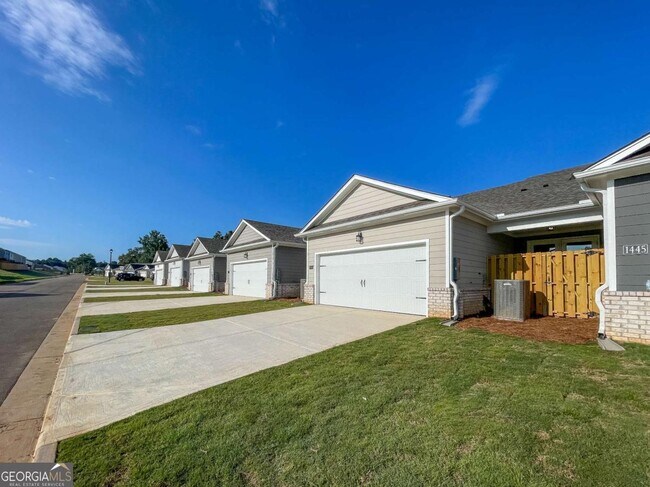 1449 Proust Ln in Stockbridge, GA - Building Photo - Building Photo