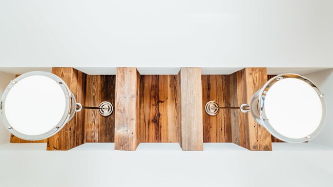 18 Monitor St in Brooklyn, NY - Foto de edificio - Building Photo