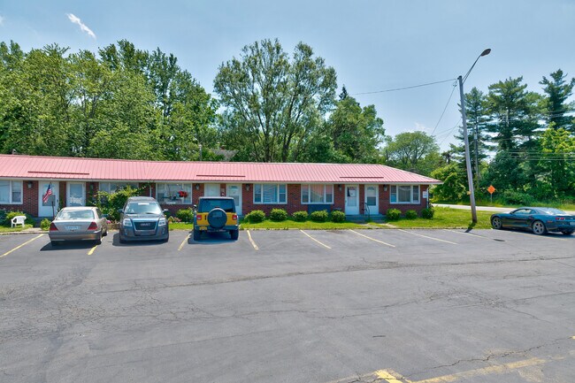 6270 Lakeside Rd in Ontario, NY - Building Photo - Building Photo