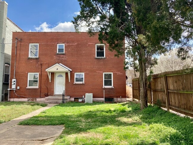 property at 829 Main St