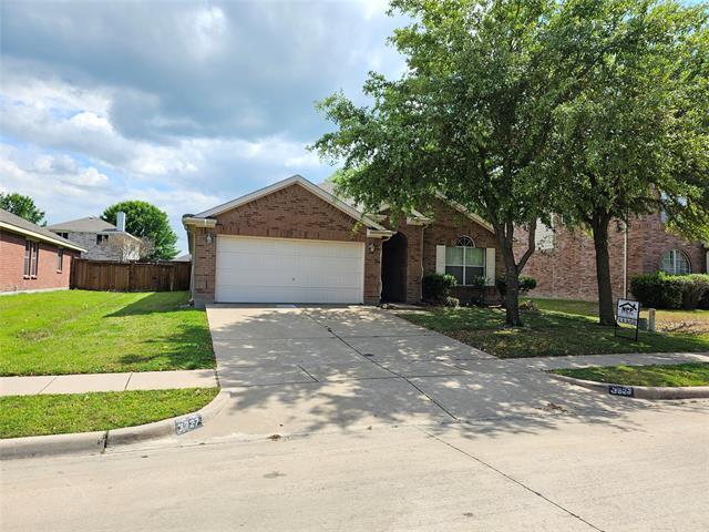 property at 3227 Yeltes