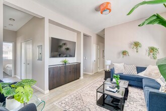 1428 SE 19th Ave in Portland, OR - Building Photo - Building Photo