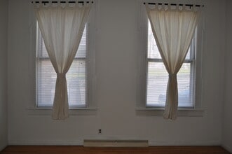 2 Fairfield Ave, Unit A in Norwalk, CT - Foto de edificio - Building Photo