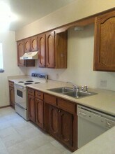 1033 W Poe St in Roswell, NM - Building Photo - Building Photo
