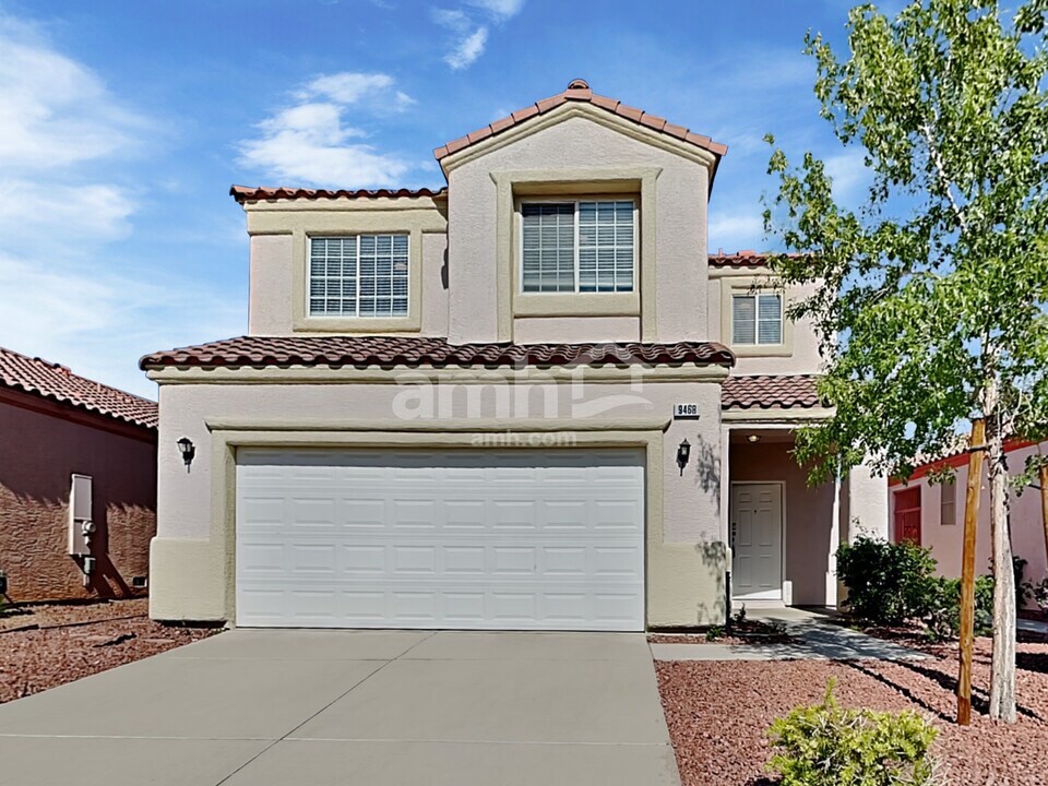 9468 Descending Creek St in Las Vegas, NV - Building Photo