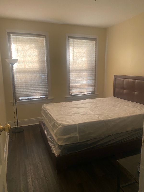 34 Eppirt St in East Orange, NJ - Foto de edificio - Building Photo