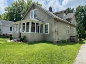 7058 Mitchell Ave, Unit 1F W