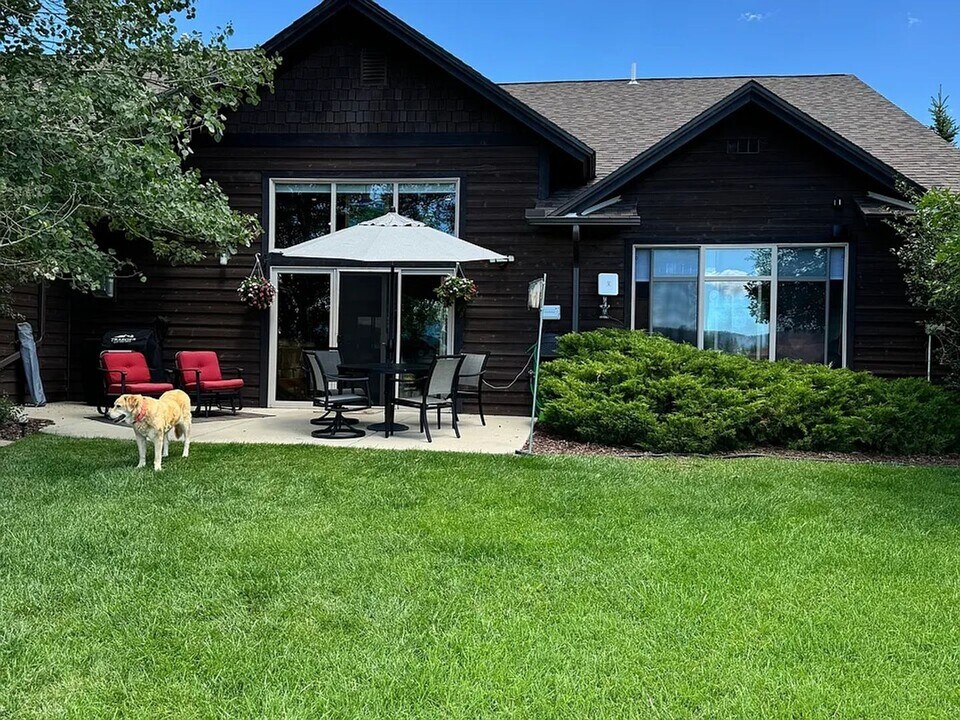 70 Holly Tree Cir in Pagosa Springs, CO - Building Photo