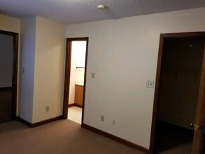 217 Isle of Pines Rd in Mooresville, NC - Building Photo - Building Photo