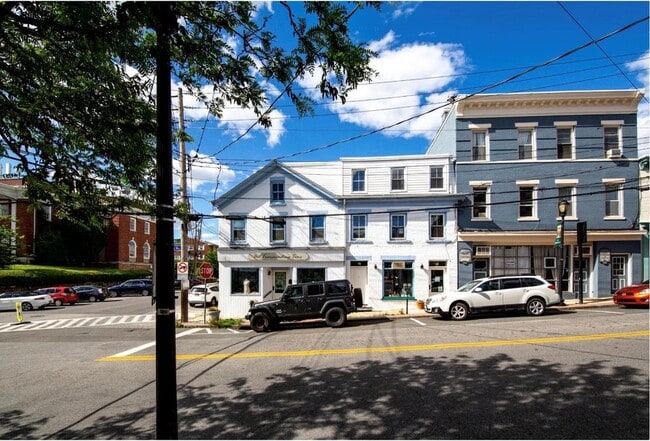 property at 3 Spring St