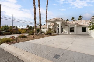 1421 Casa Del Rey Ct in Las Vegas, NV - Building Photo - Building Photo