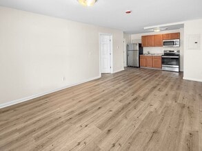 4332 Albany Post Rd in Hyde Park, NY - Building Photo - Building Photo