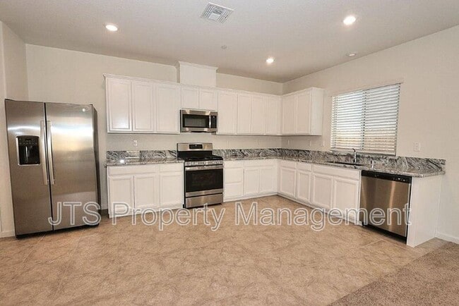 4181 Paisleyshire Way in Rancho Cordova, CA - Building Photo - Building Photo