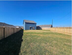 1310 Charlotte Wy in Wharton, TX - Building Photo - Building Photo