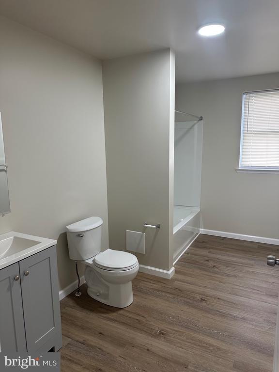 property at 122 E Ridge Rd