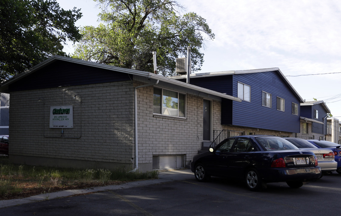 Glen Haven Apartments in Provo, UT - Building Photo