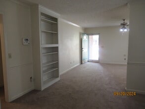 1965 Essex Dr in Sumter, SC - Building Photo - Building Photo