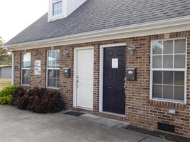 309 W Madison Ave in Athens, TN - Building Photo