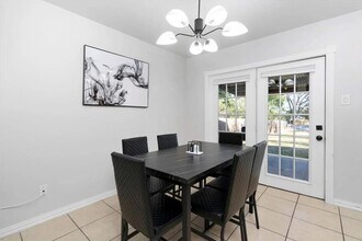 6509 Sunstrip Dr in Austin, TX - Building Photo - Building Photo