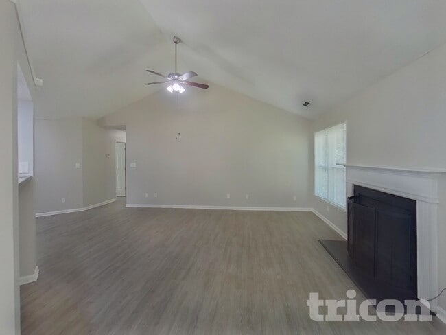 3617 Rosedown Dr, Unit 1103 in Matthews, NC - Foto de edificio - Building Photo