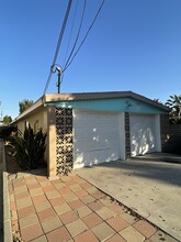 532 Cherry Ave in Long Beach, CA - Building Photo - Building Photo