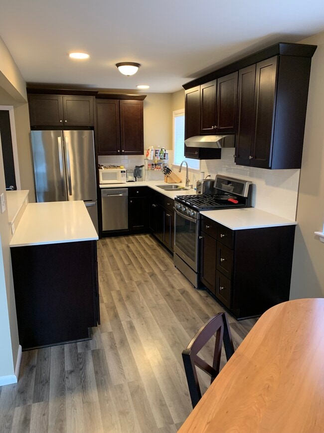 property at 7008 W Lloyd St