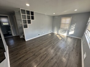 565 Hunter Ave in Scotch Plains, NJ - Building Photo - Building Photo