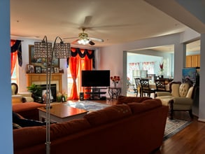 9310 Myrtle Ave in Bowie, MD - Building Photo - Building Photo