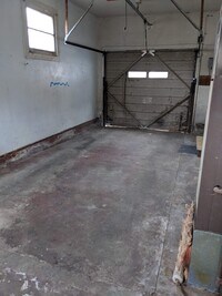 2425 Snyder Ave photo'